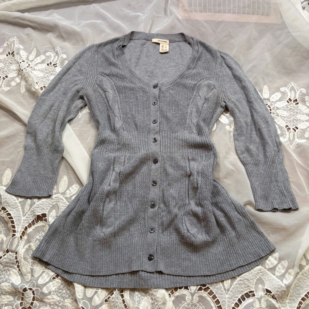 Y2K Babydoll DKNY Gray Cable Knit Button Front Cardigan Sweater Small